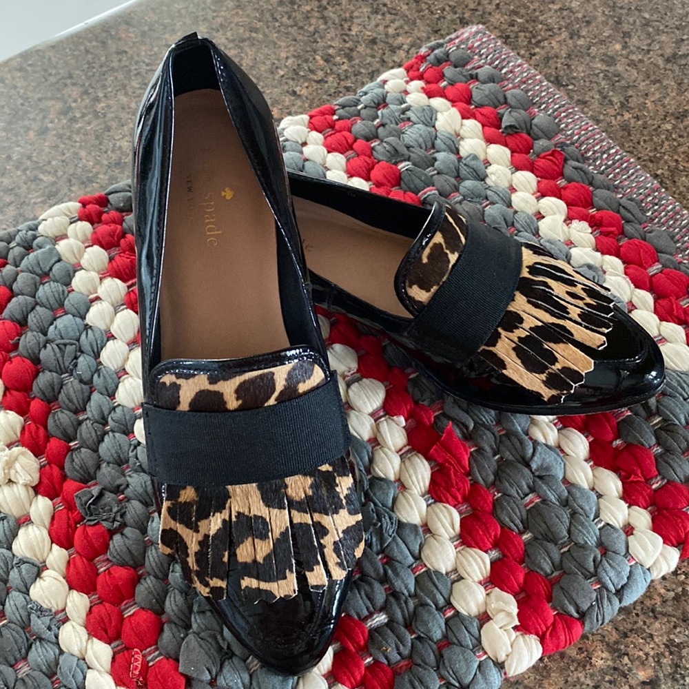 Kate Spade black paten leather & leopard loafers.  Size 7 -Used